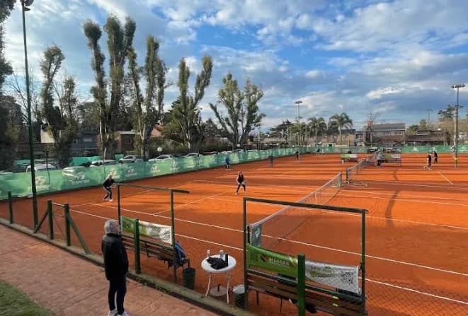 Bosque Tenis House